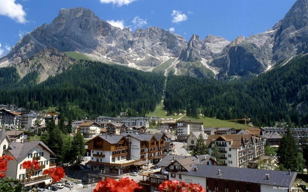 Sporting Aparthotel San Martino Di Castrozza Extérieur photo