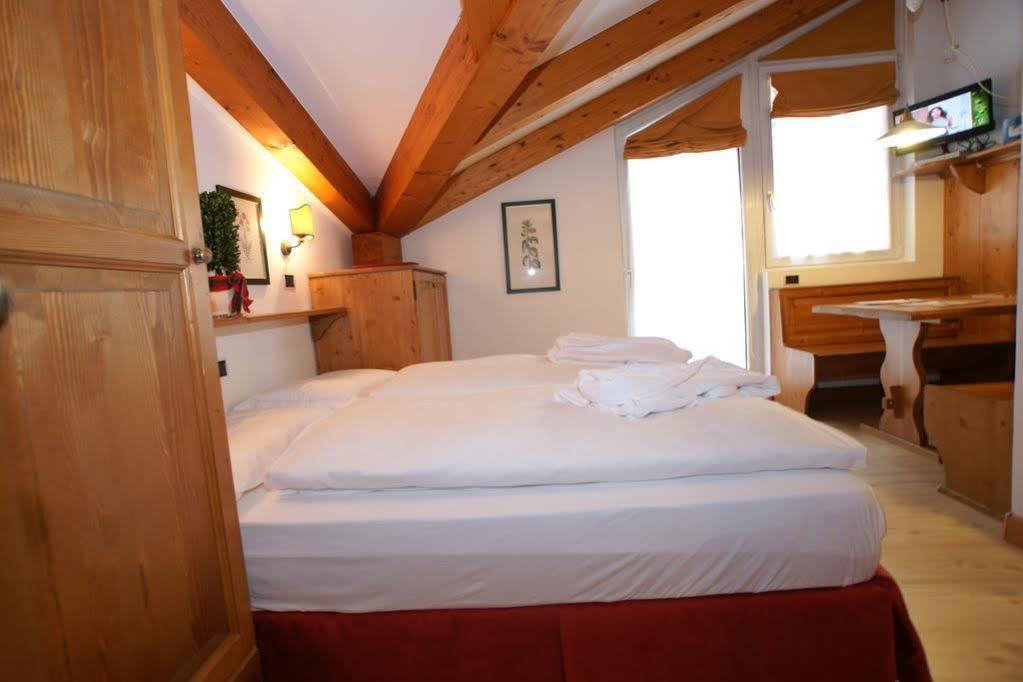 Sporting Aparthotel San Martino Di Castrozza Extérieur photo